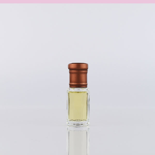 LOLA Perfume